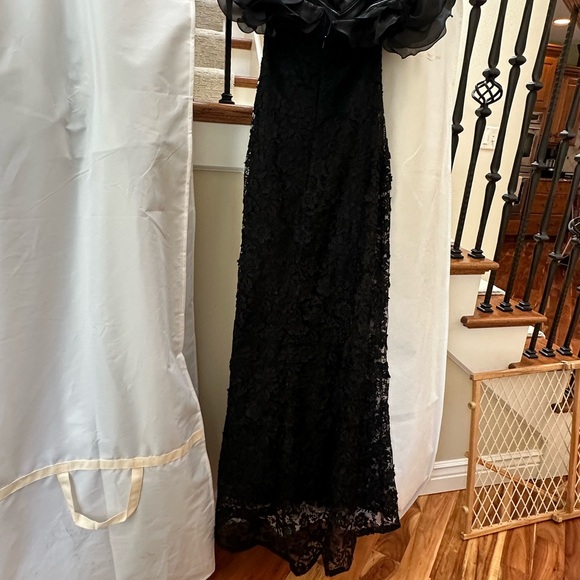 New Designer Black Dress. Montage by Mon Cheri - Picture 14 of 14